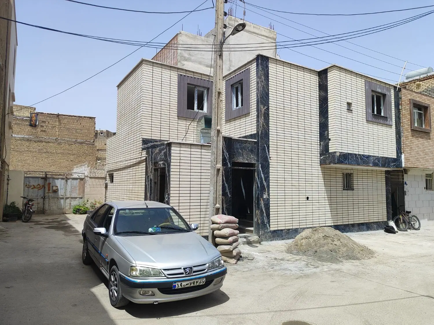 خونه دوطبقه