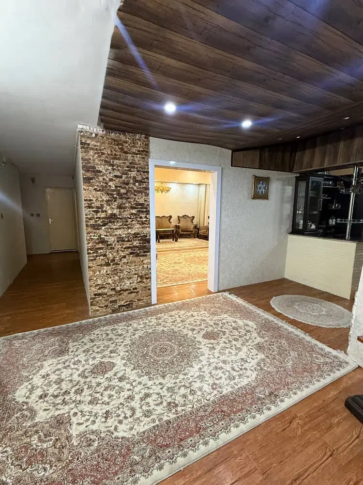 ویلای آ۴فولادشهرمتراژ۳۰۰سه خواب