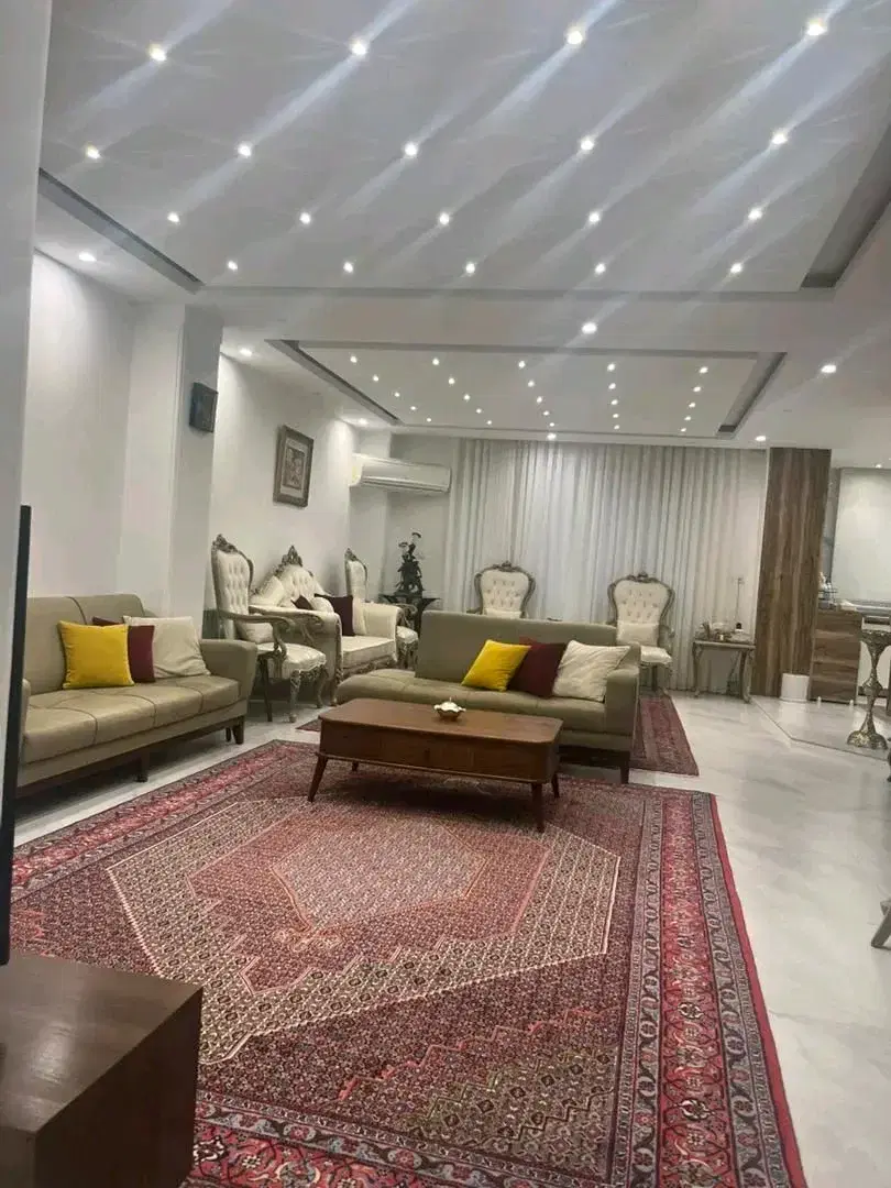 فروش واحد شخصی ساز ۳ خوابه ۵آذر