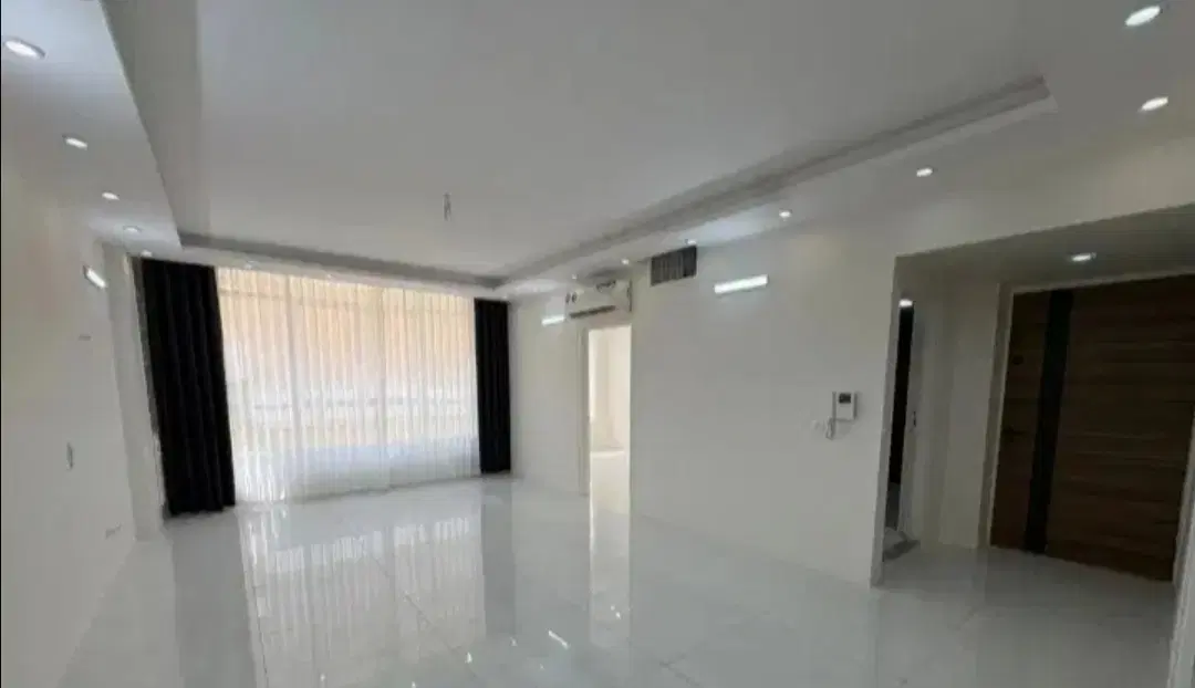 ملک مسکونی به قیمت کارشناسی