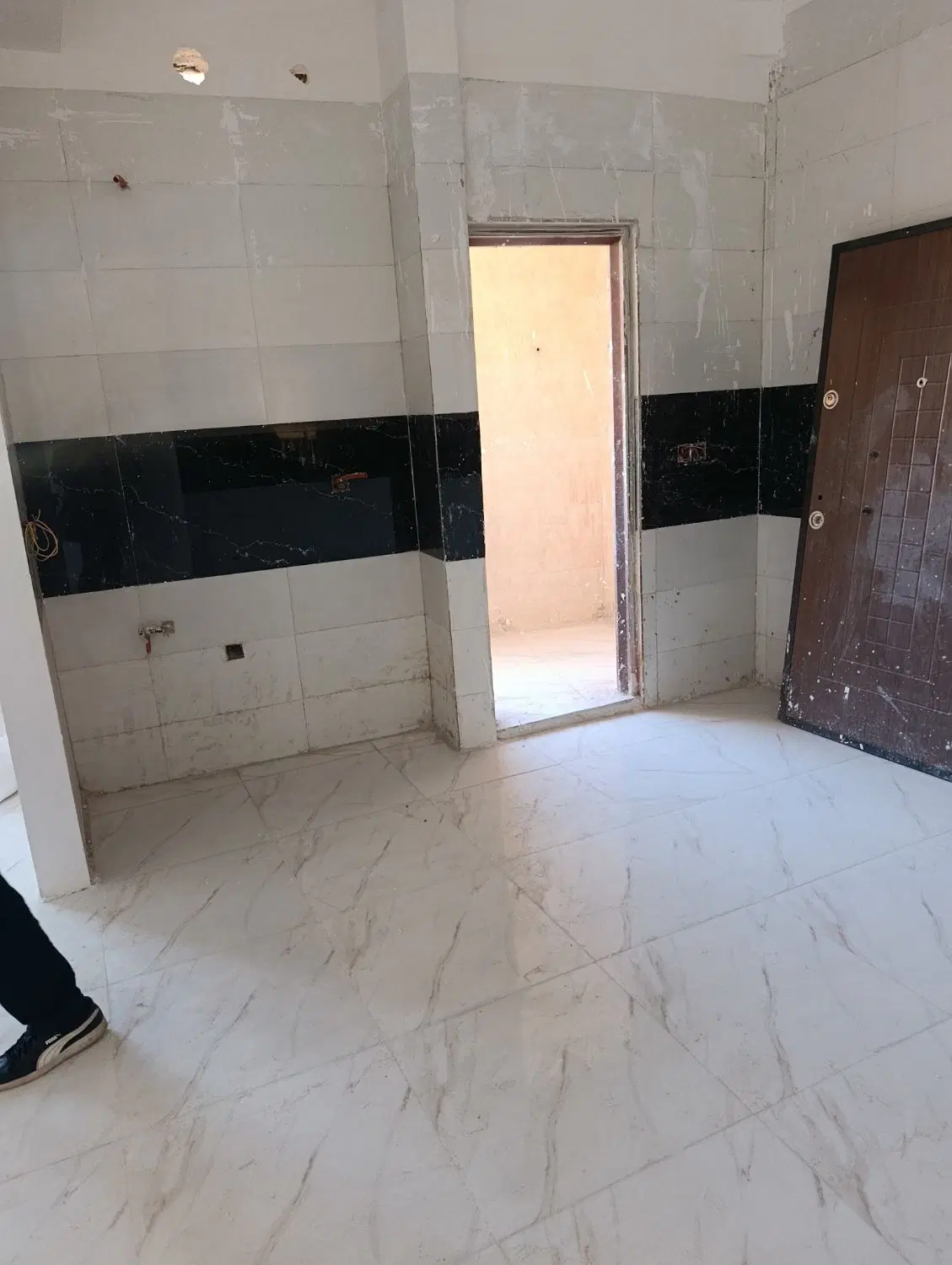 آپارتمان ۸۵ متری خیابان ارم
