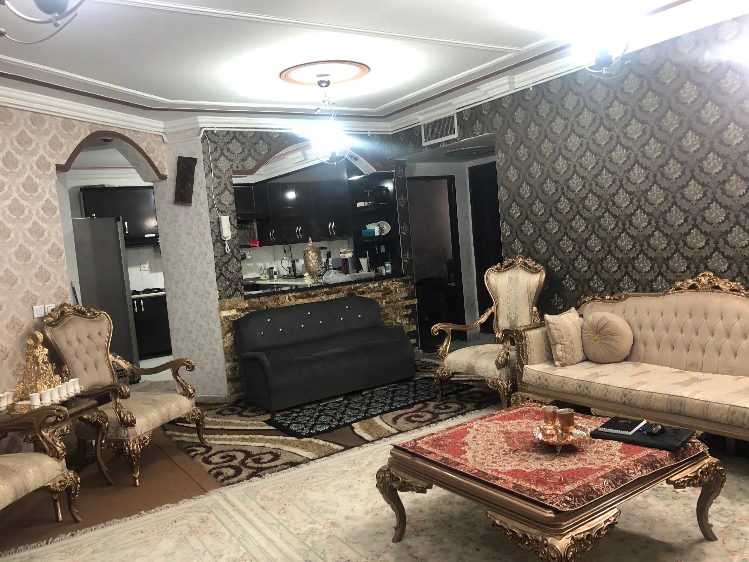 الهیه پزشک ۱۲۰ متری خوش نقشه