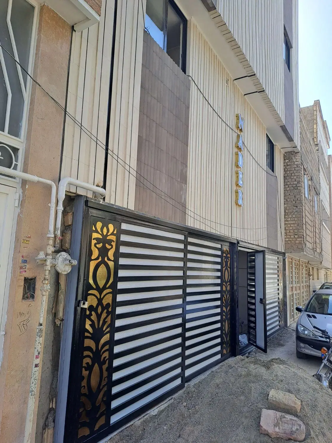 آپارتمان ۱۳۰ متری محدوده دوران خانه اصفهان
