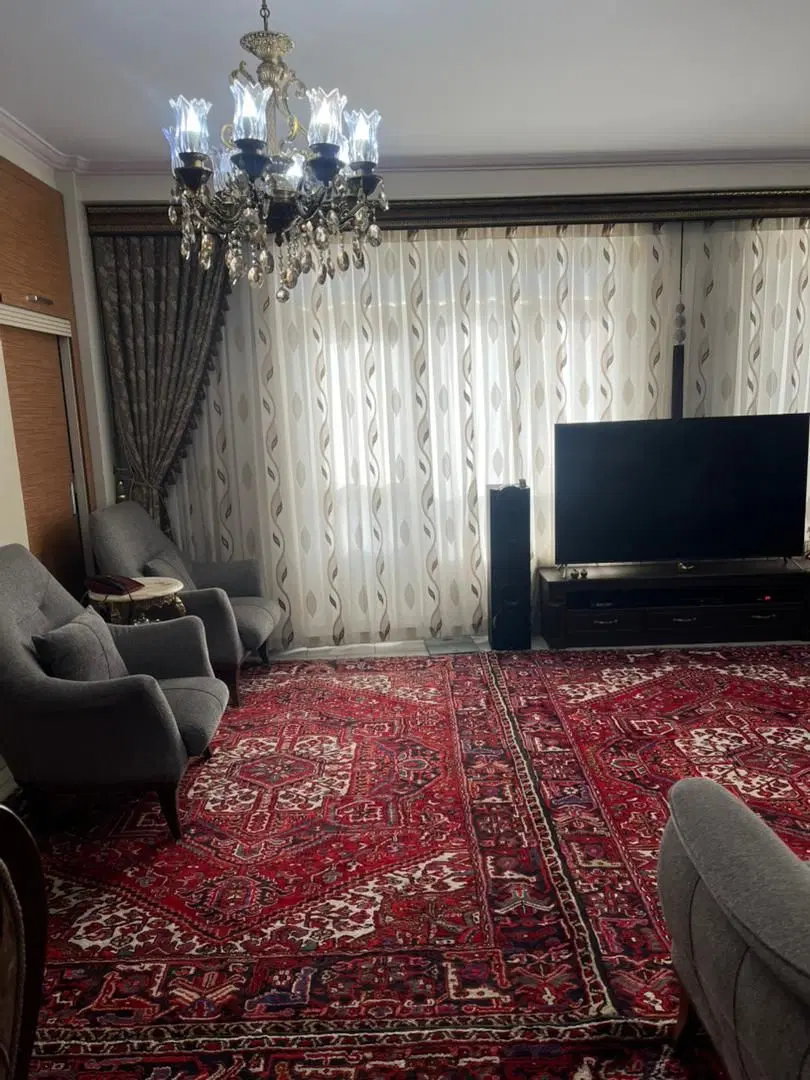 یک واحد آپارتمان در خیابان خطیب