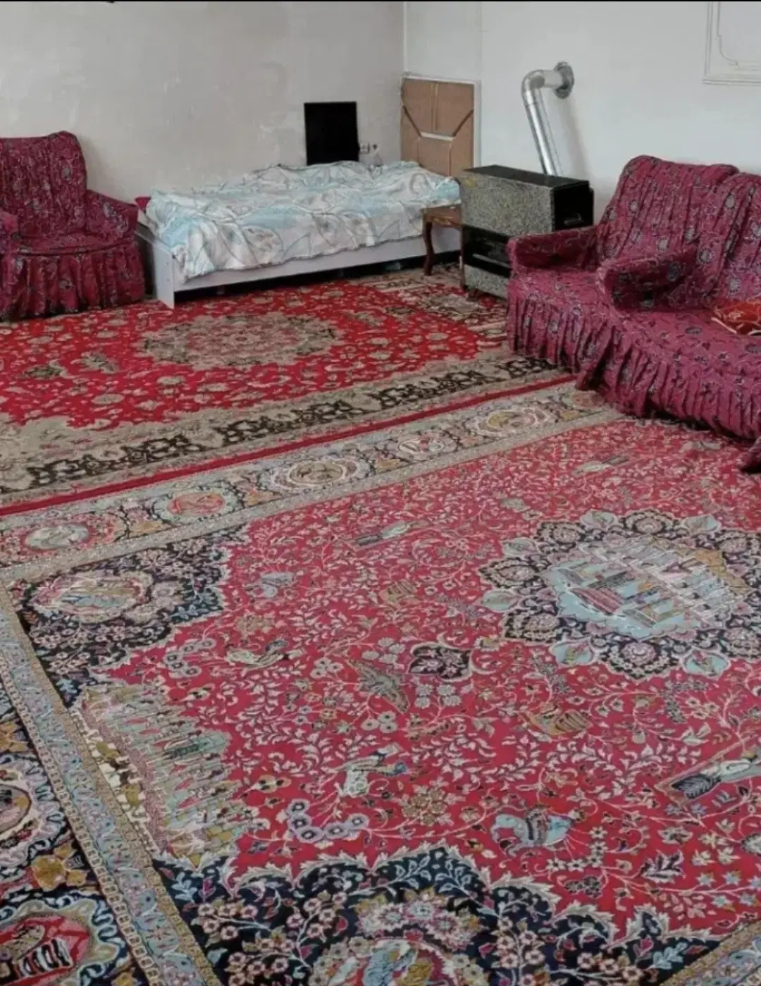 فروش خانه سه طبقه با مغازه و پارکینگ