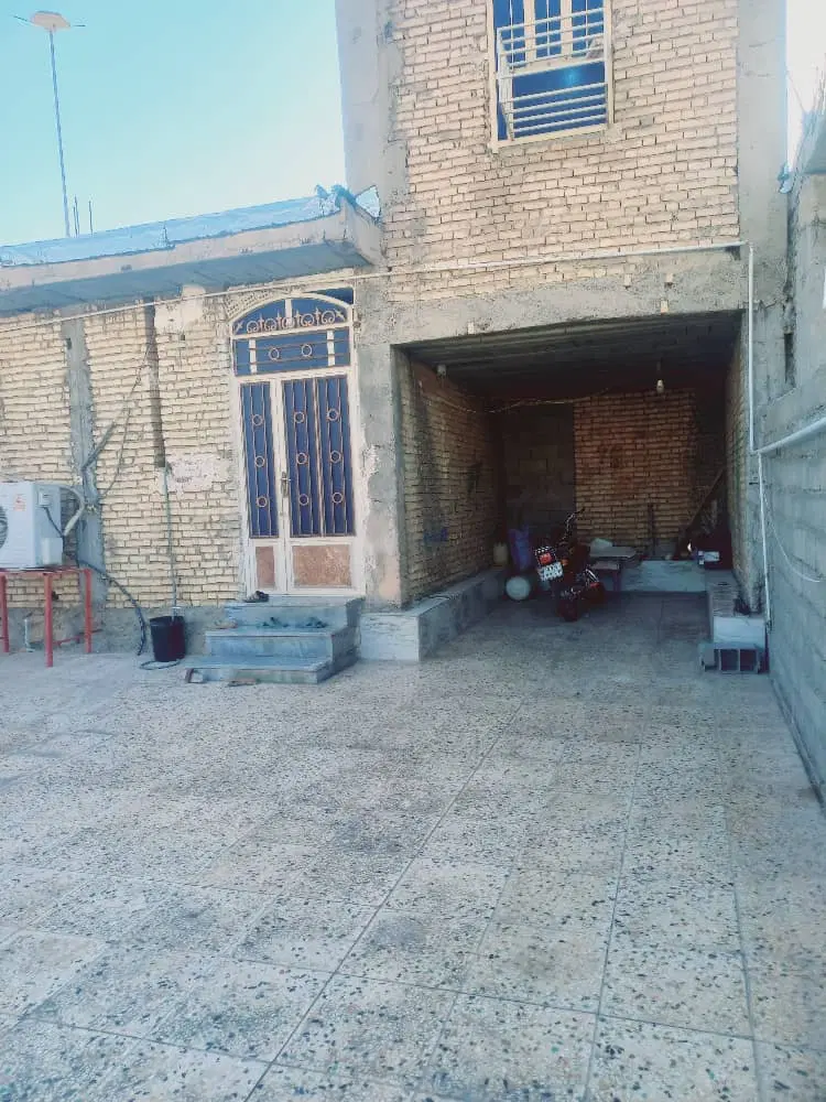 فروش منزل مسکونی بزرگ