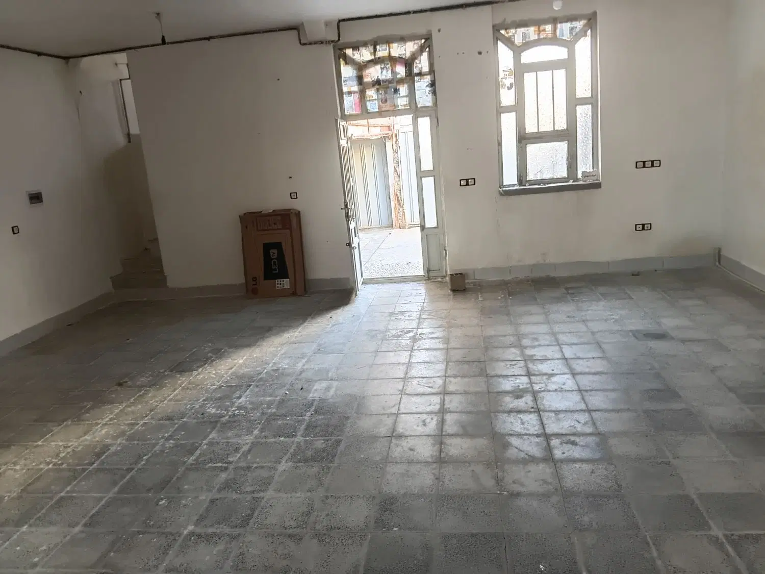 خانه همکف در کوی بسیجیان