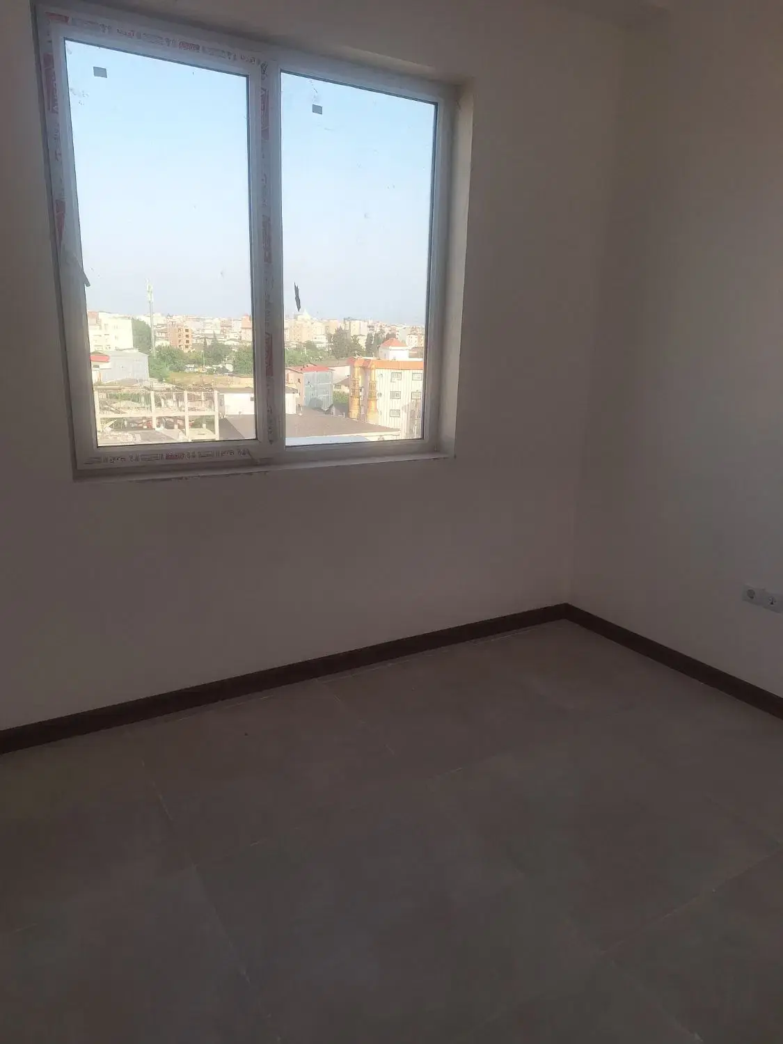 واحد اداری ۶۰متری نوساز در کمربندی غربی