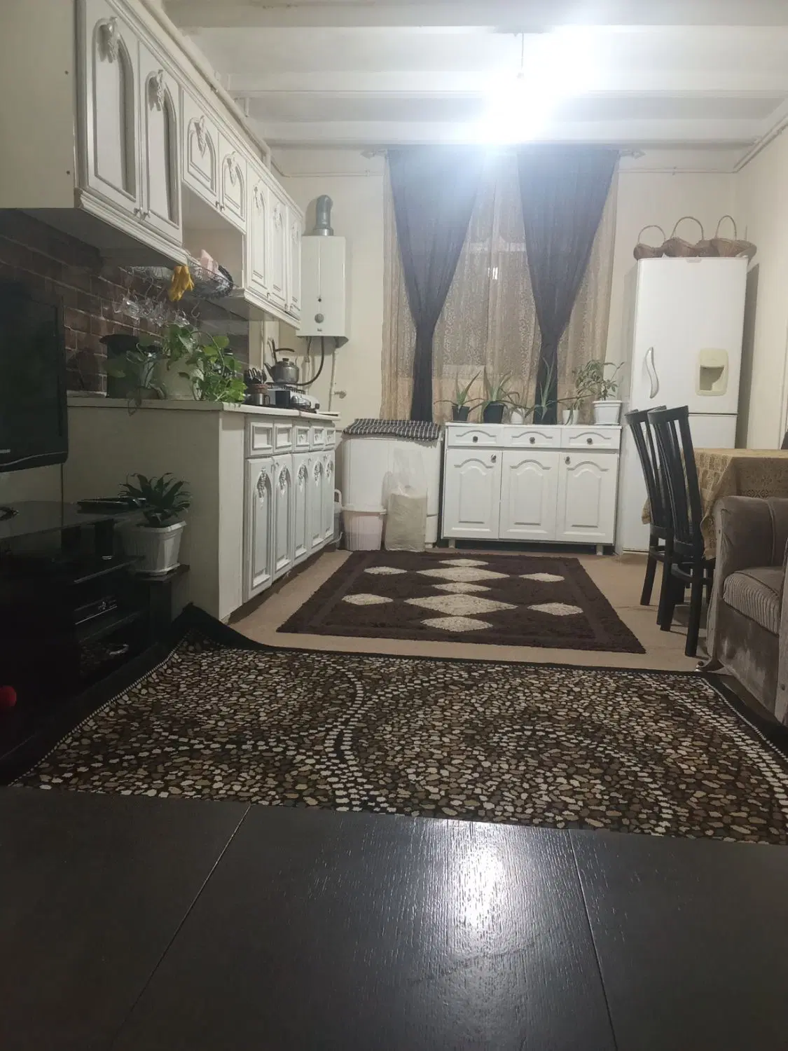 فروش یک واحد آپارتمان منجیل زیرپادگان