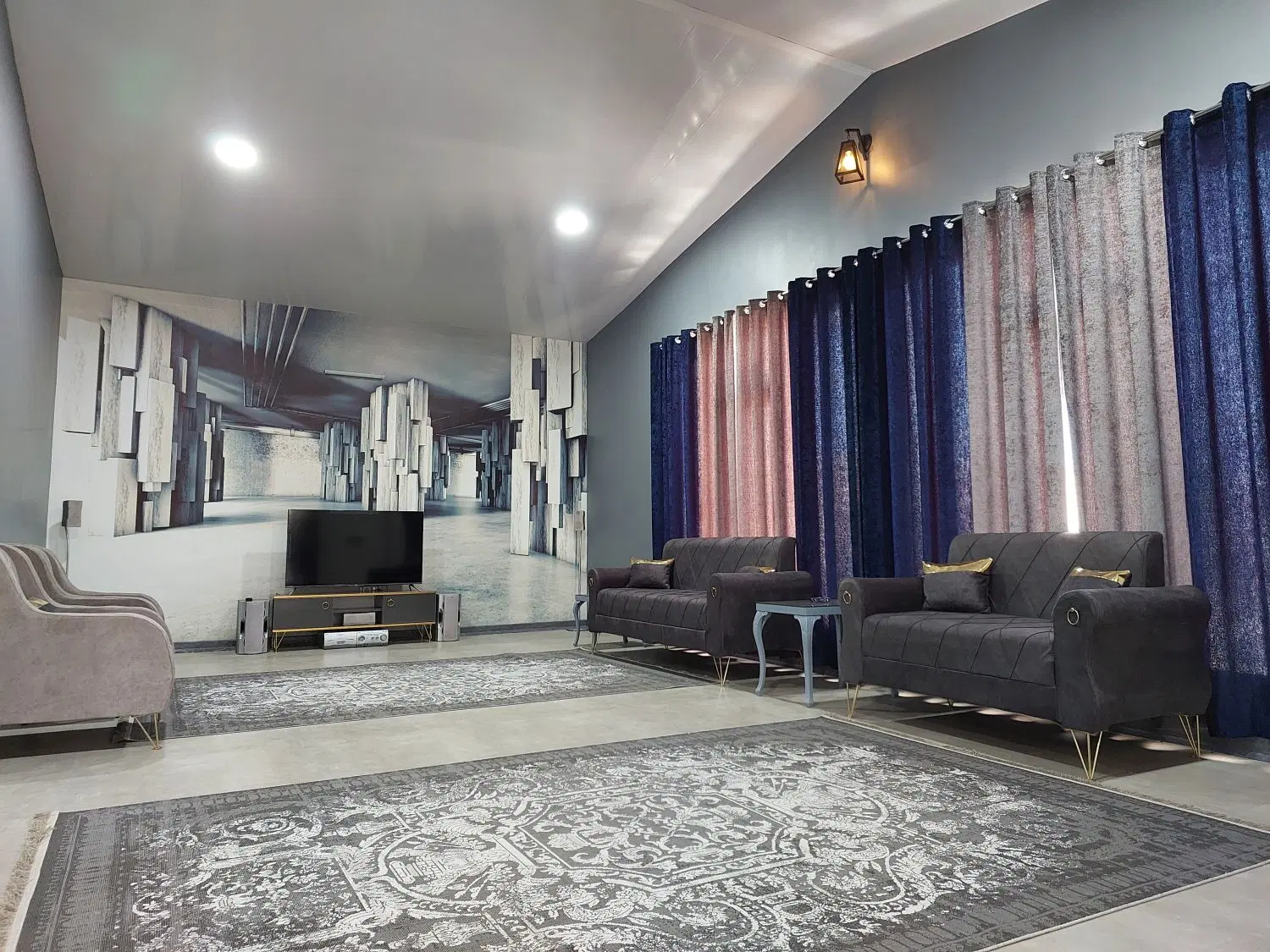 باغ ۵۰۰ متری استخر داخل لوکس نوساز در بوستان