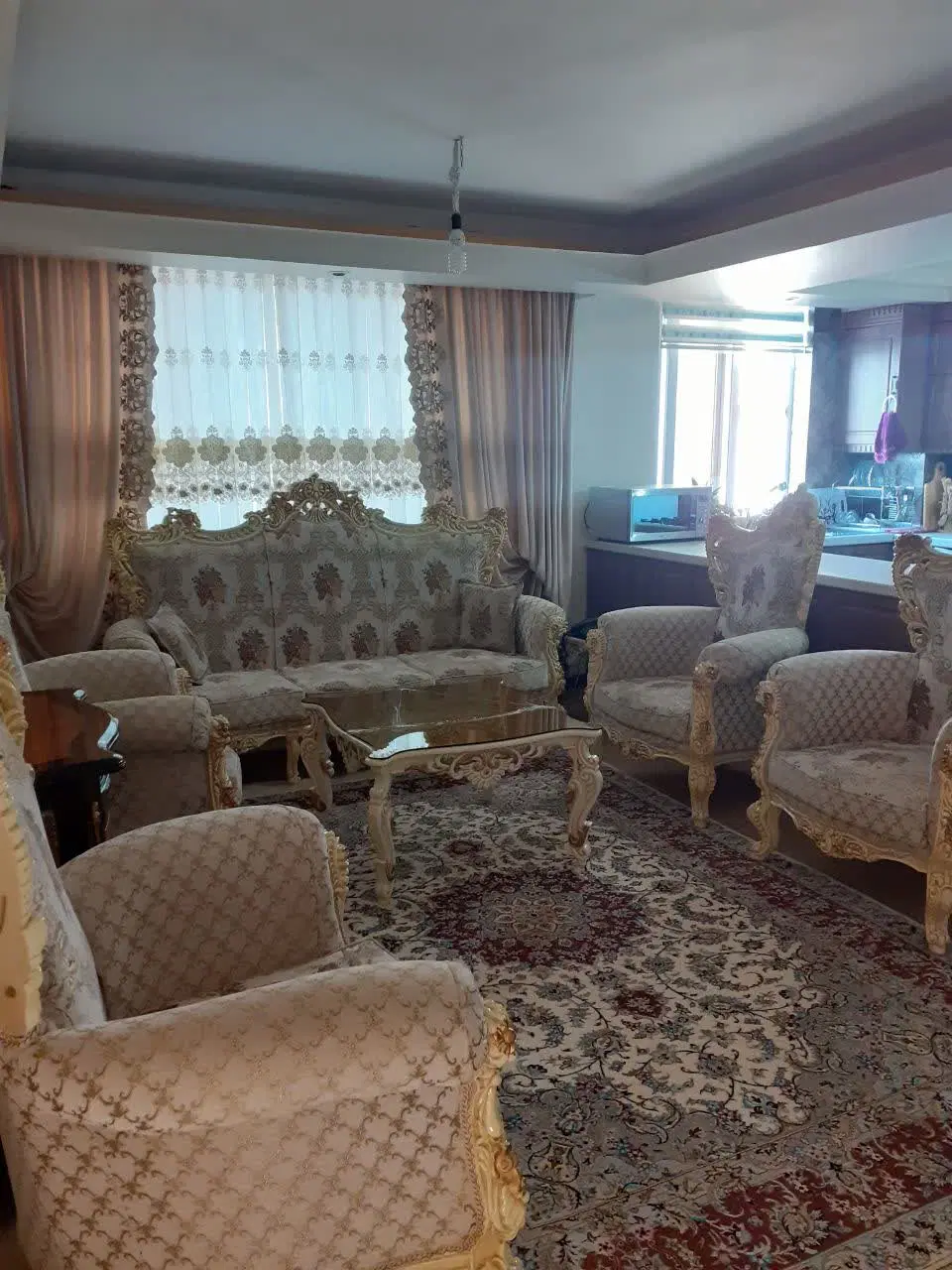 آپارتمان ۸۵ متر ،دو خواب