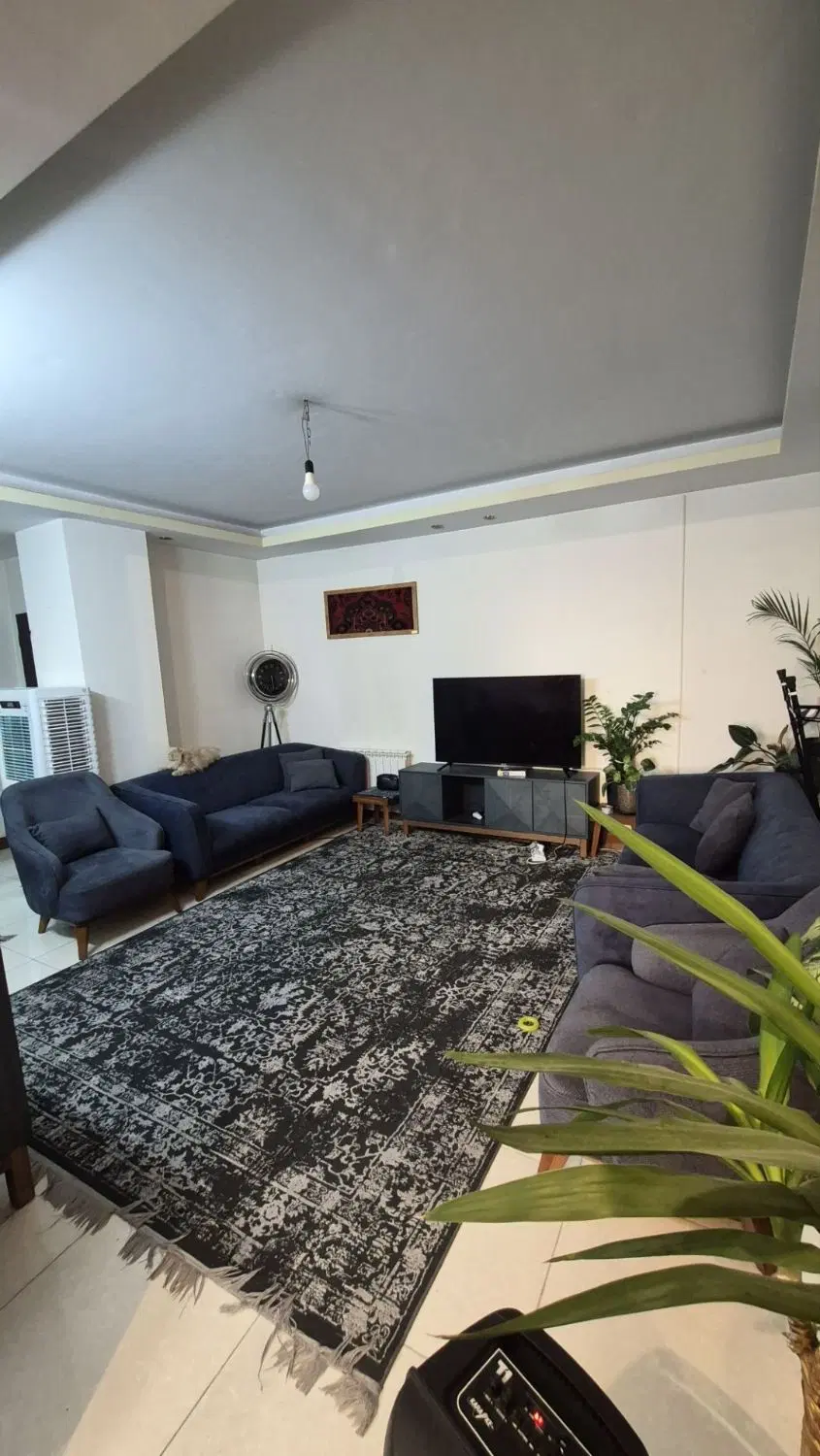 ۶۵ متر رو به نما و آفتاب