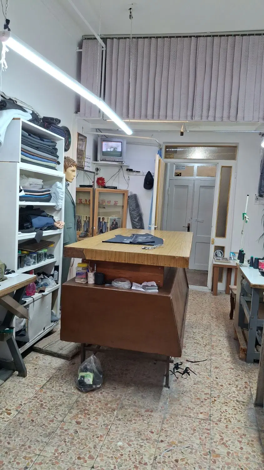 اجاره مغازه دفتری دربهترین نقطه چهارراه شهناز