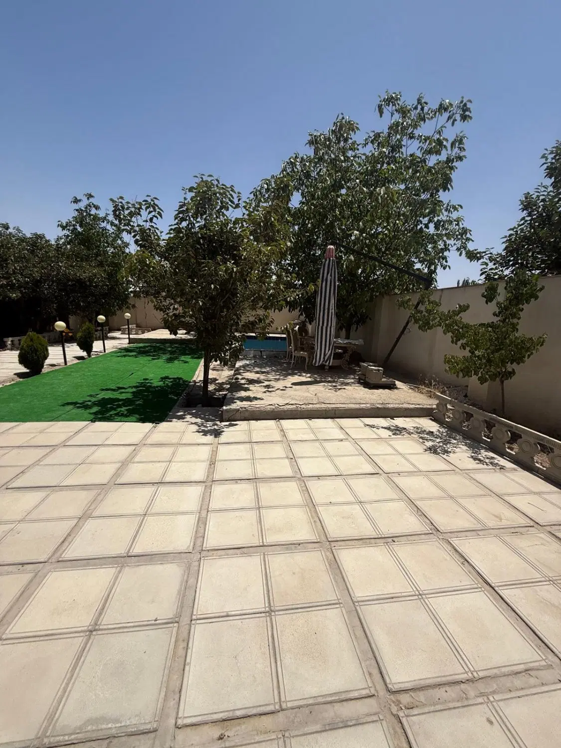 ۴۴۰ متر باغ بکه
