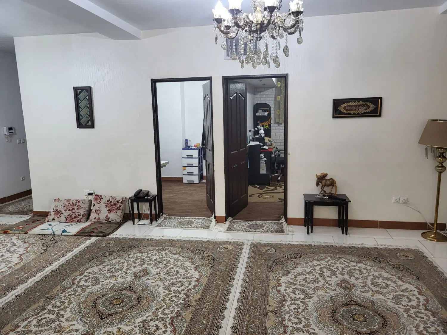 رهن کامل واحد ۱۱۰ متری بلوار شهرداری کمالشهر