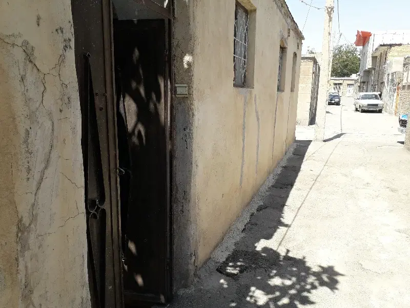 ملک ۱۱۰ متری دوبر با سند تک برگ