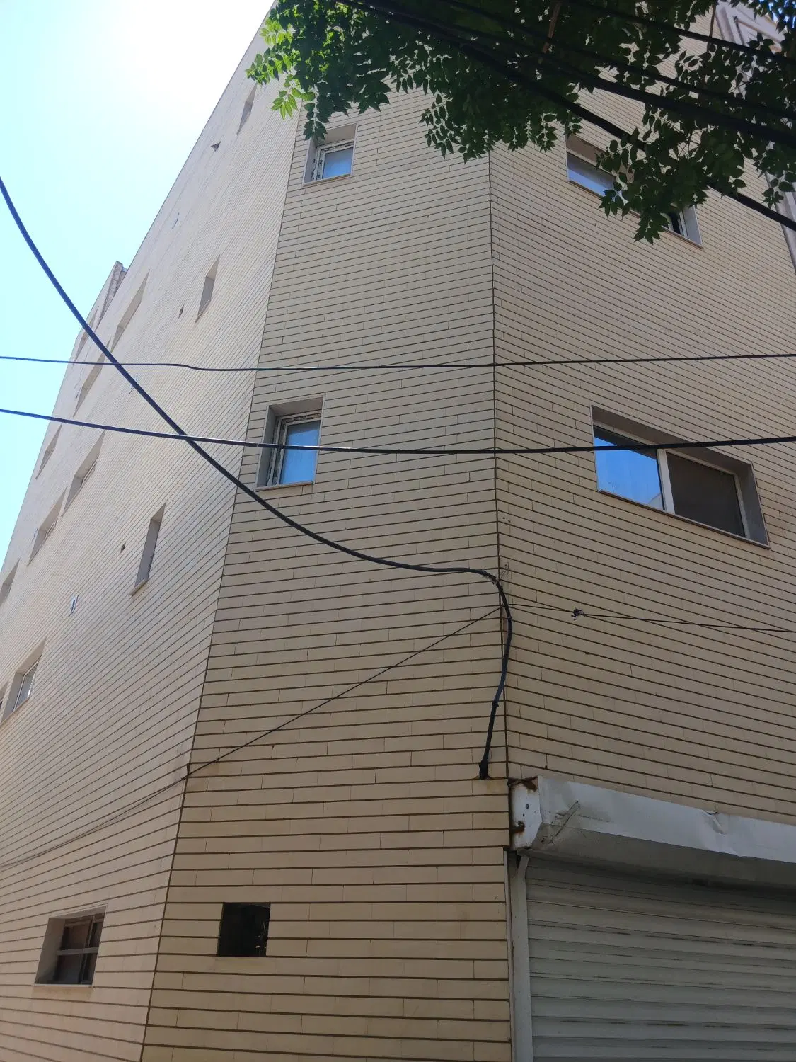 اجاره آپارتمان خ رضانژاد ش نزدیک آبرسان ۷۰ متر