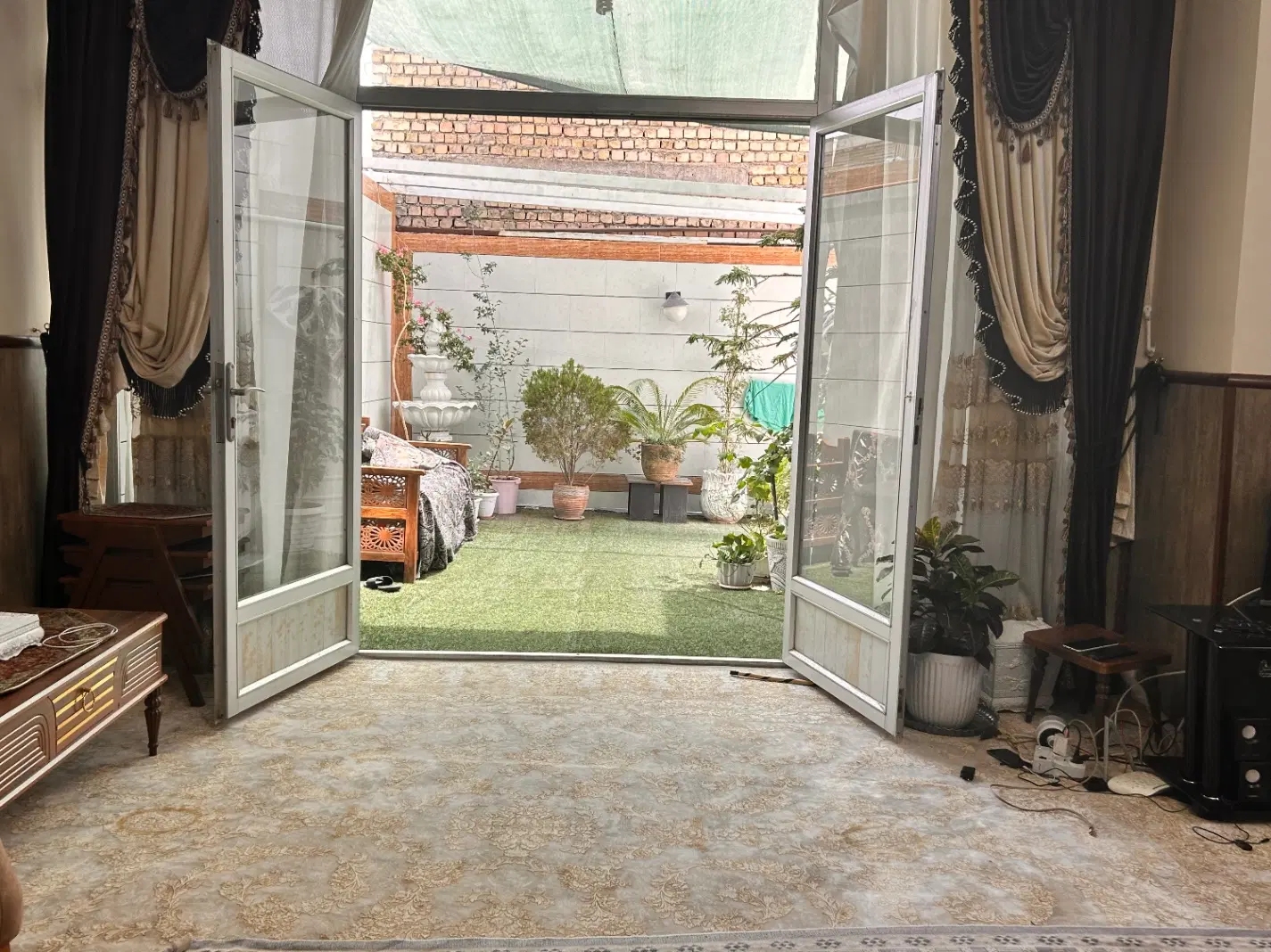 منزل دو طبقه ویلایی