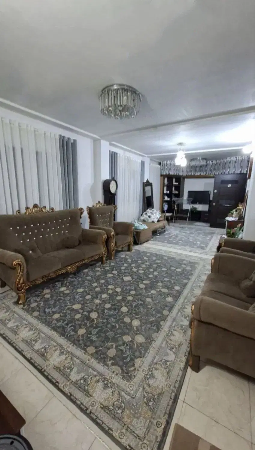 فروش ۱۲۹متر_راه جدا_۹۵ متر طبقه دو_۳۴ متر بهارخواب