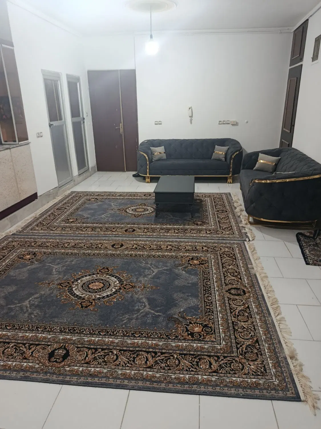 آپارتمان گلریزان
