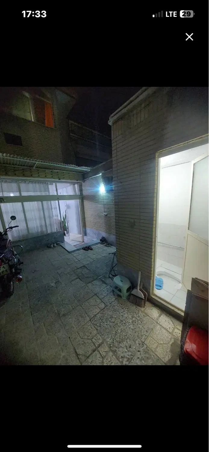 منزل مسکونی ۶۵ متر دو طبقه ماشین رو خیابان میثم