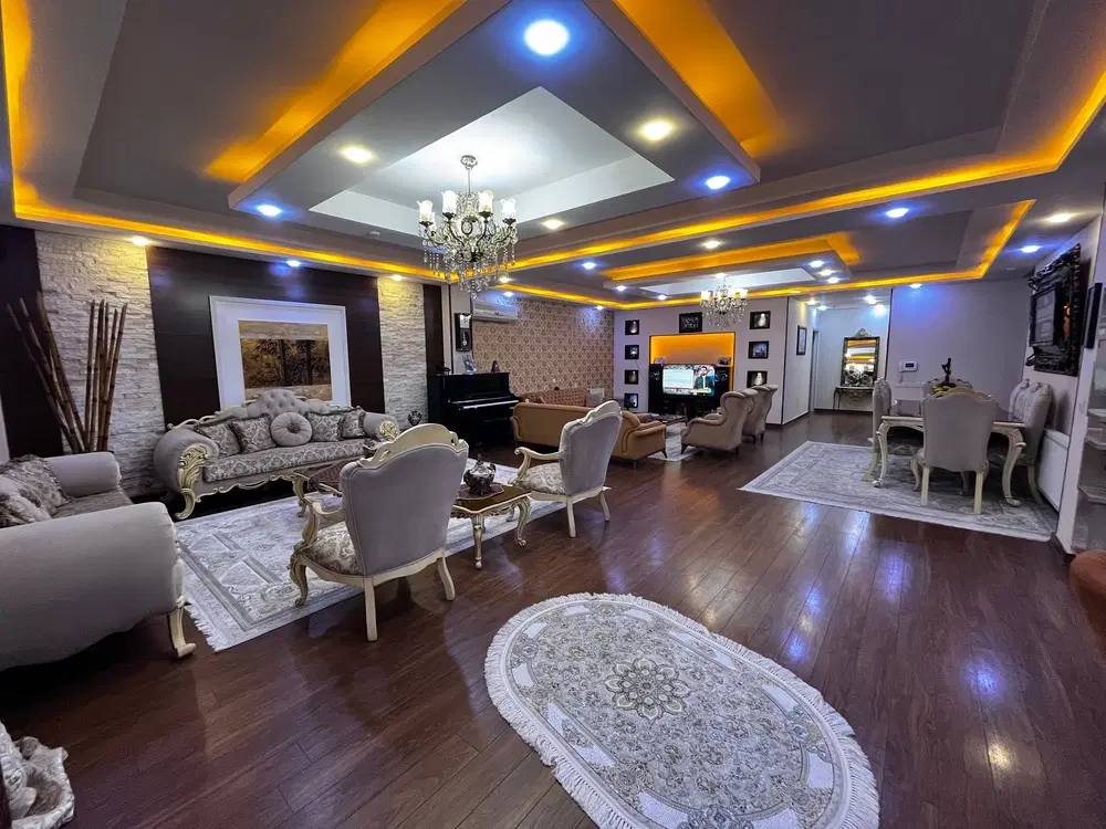 فروش واحد 200 متری