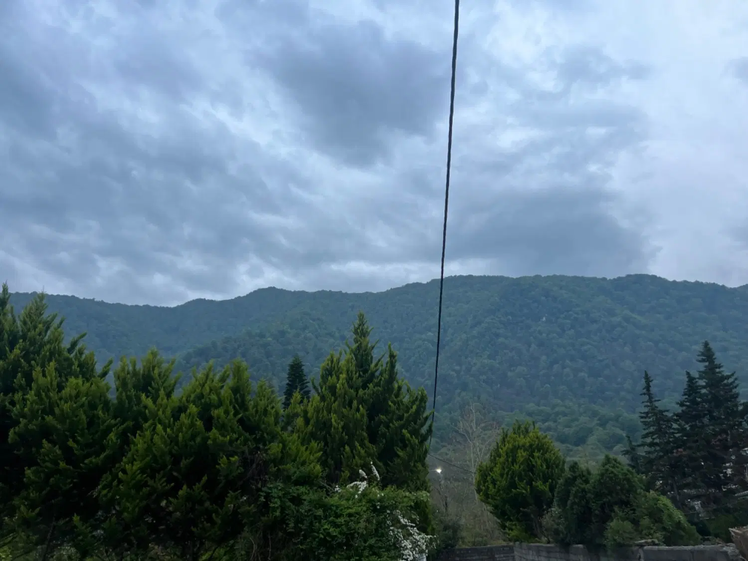 چلک . زمین ویلایی ممتاز ۴۵۶ متری.سند تک‌برگ