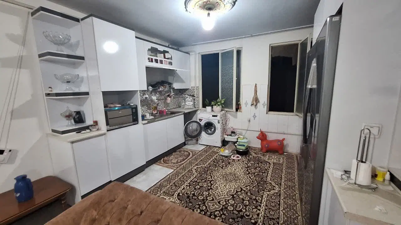 آپارتمان نود متر دو خواب شیک