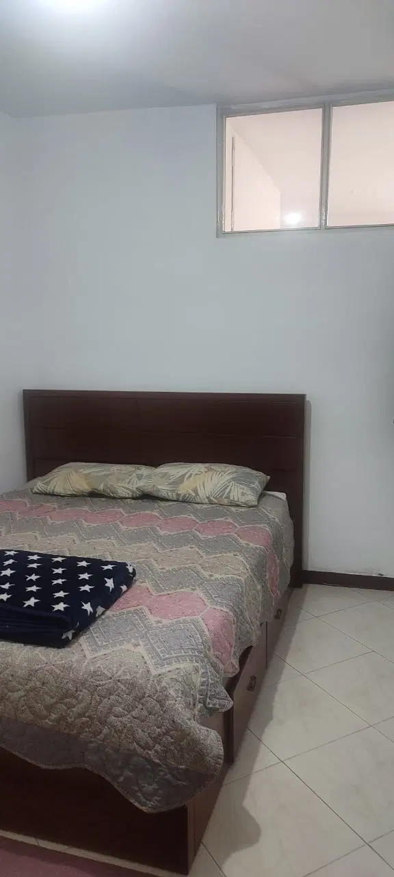 اجاره آپارتمان ۹۵ متر ابتدای بلوار ارم کوچه سوسن