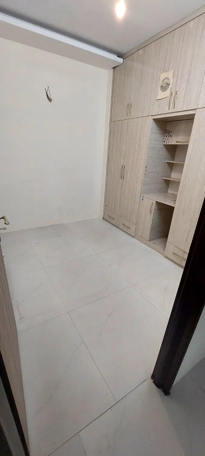 آپارتمان۱۵۰ متری. ۳ خواب. طبقه دوم.موسوی قوچانی ۲۴