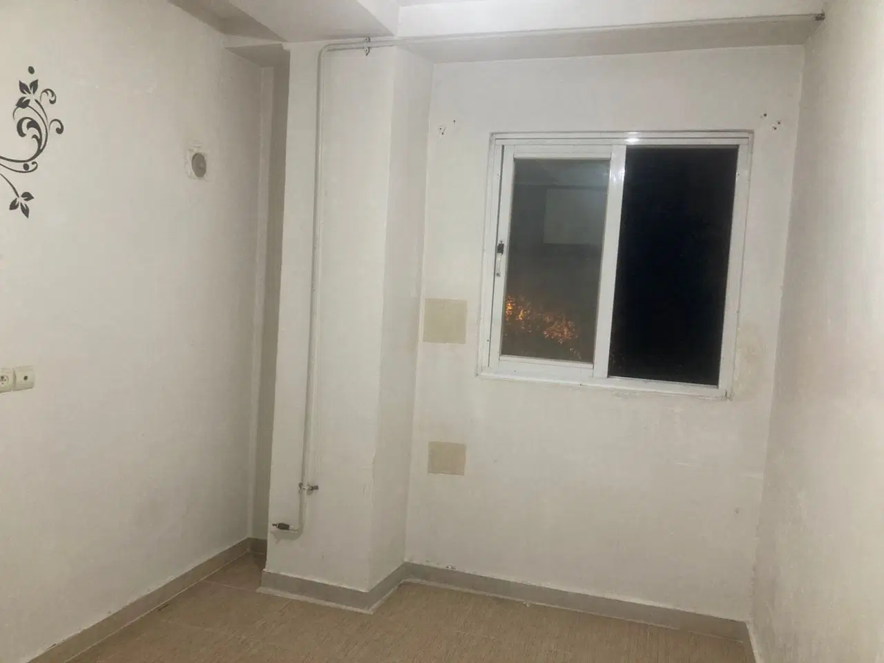 رهن اجاره خانه ۶۰ متری بهارستان ۵