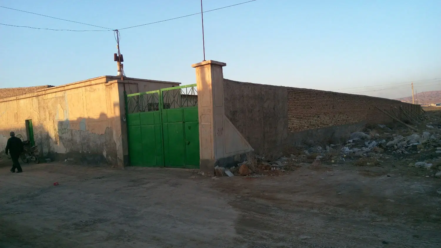 کارگاه ۱۶۰۰ متر