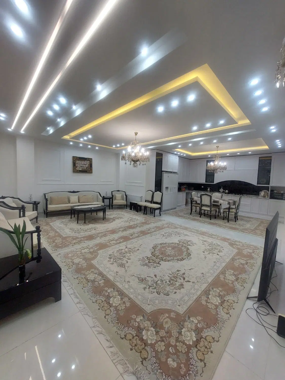 پنت هاوس ۲۷۰ مترمربع کشوری