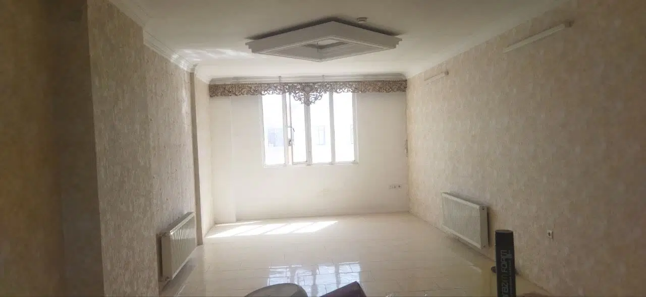۱۰۰متری دوخوابه ابتدای اقدسیه