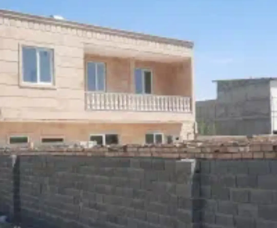 یک قطعه زمین دررودهن