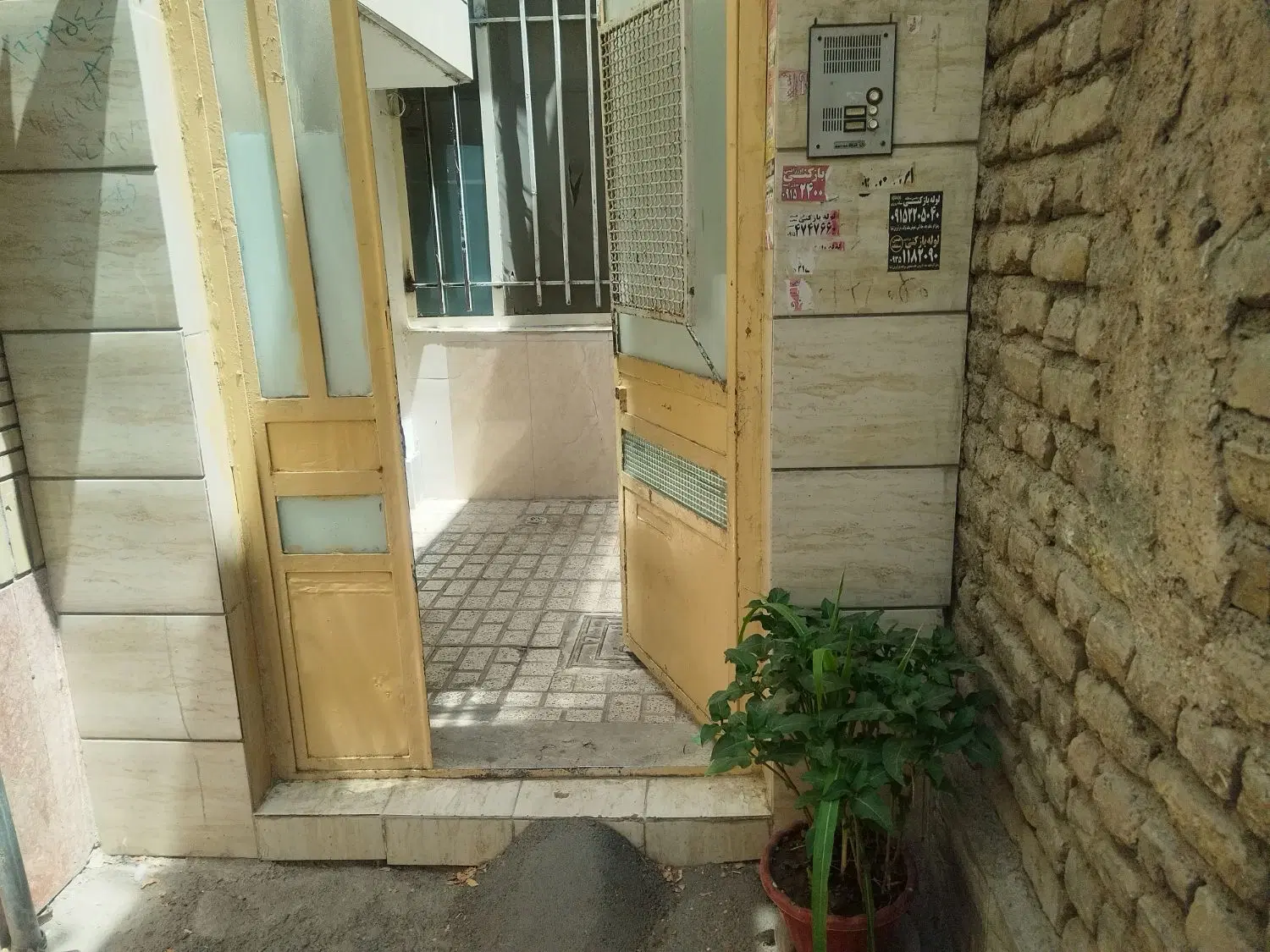 ۷۰متر ۲۵۰۰