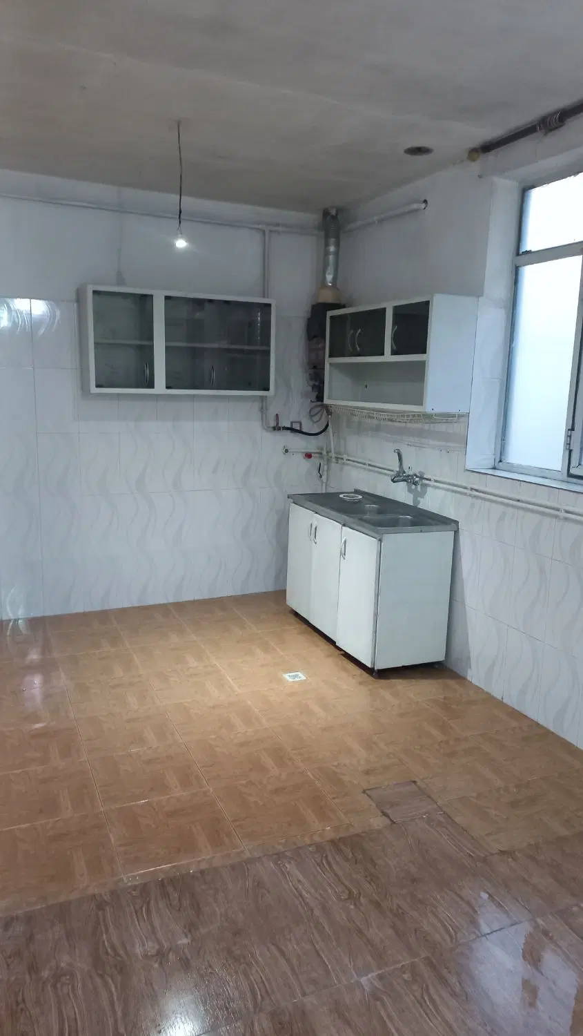 خانه اجاره ای ۶۰ متری ماشین رو