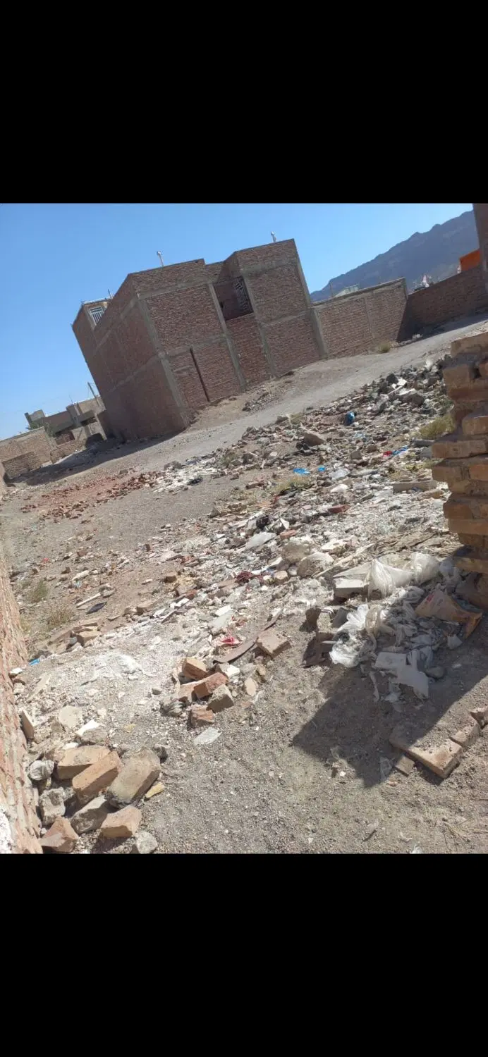 زمین در نظامی8
