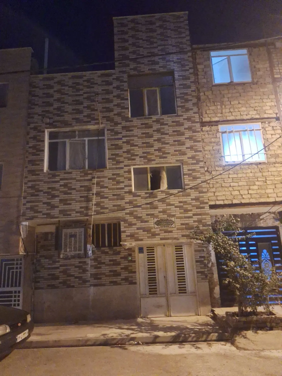 3طبقه نقلی تمیز دربست خیابان همت وتخلیه