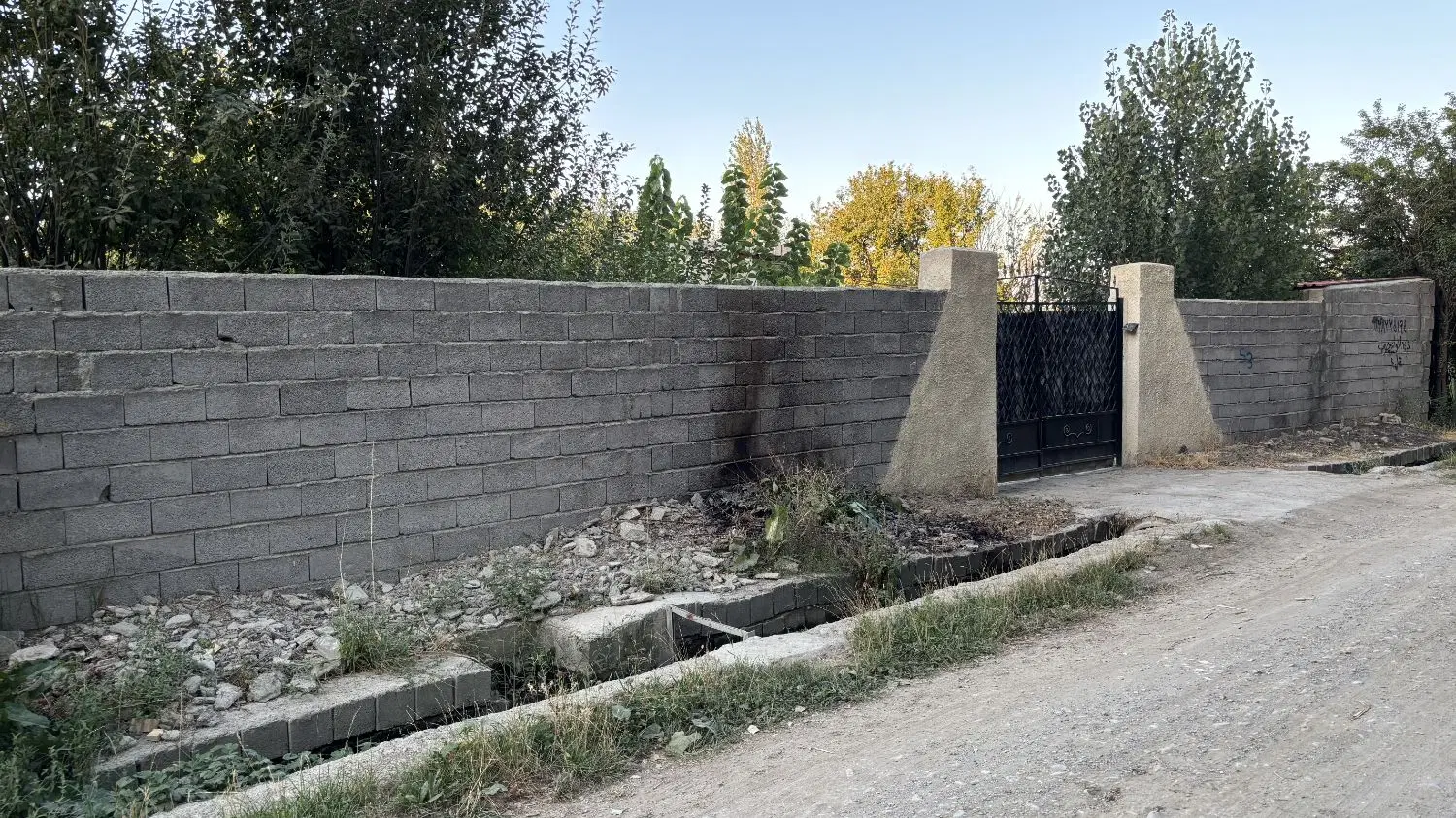 ویلا باغ ۱۰۰۰ متری بالاتر از تاناکورا روستای قطلو