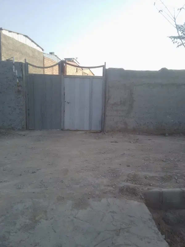رهن کامل یا اجاره زمین ۶ قصب دارای اب و برق