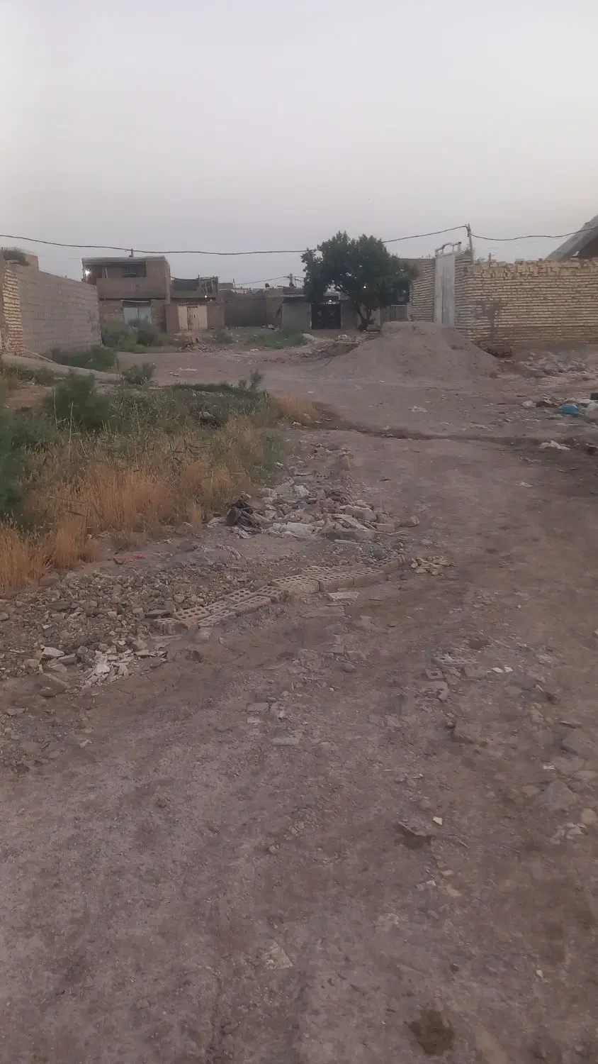 زمین در کوی سادات 200 متر