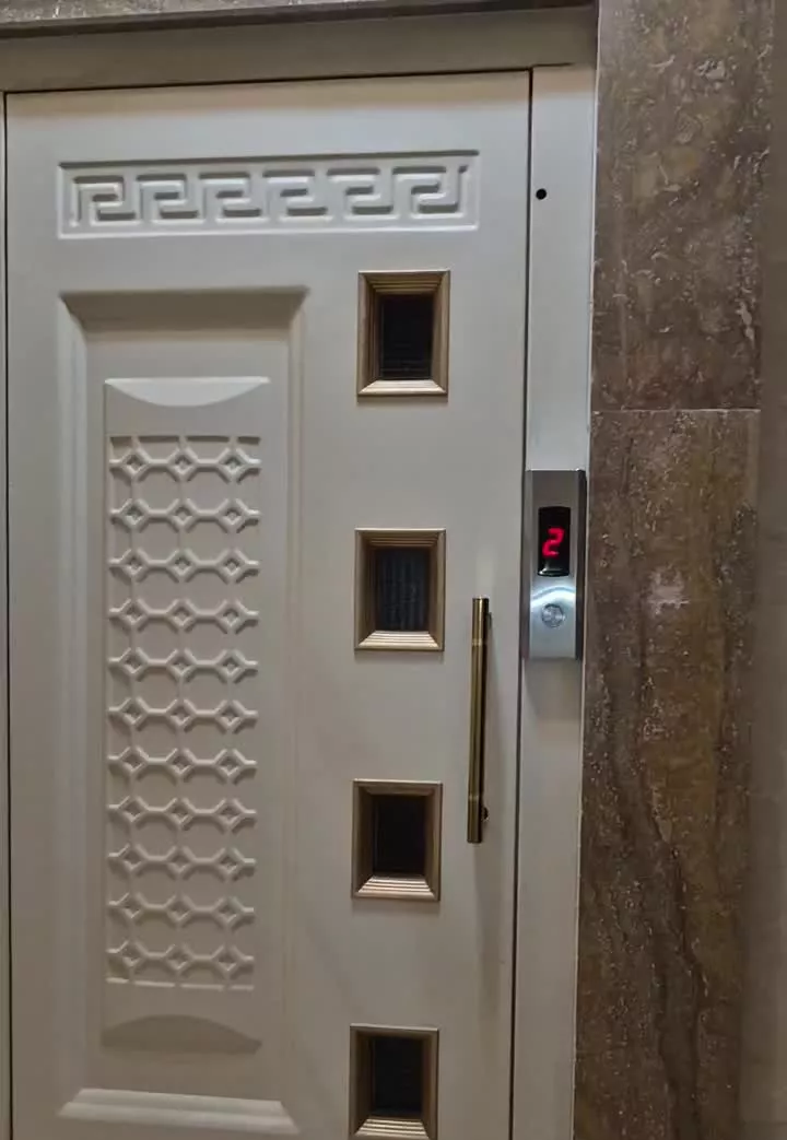 آپارتمان ۱۲۴ متری فول امکانات ۳ خواب تک واحدگرمدره