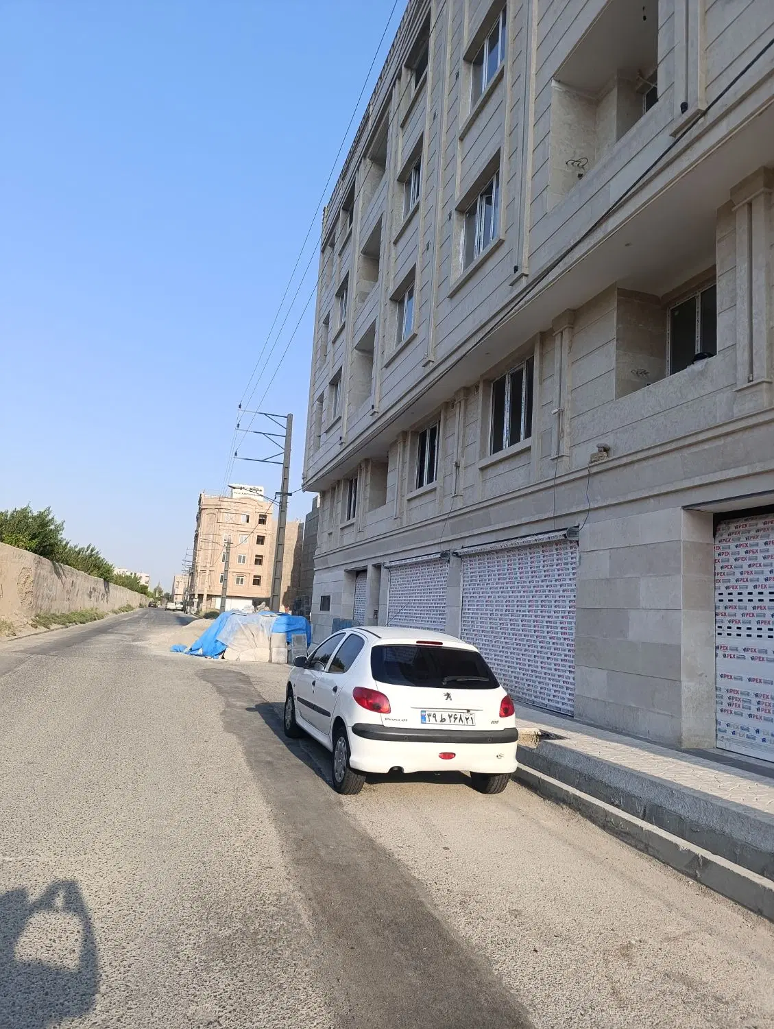 زمین سنددار داخل بافت نزدیک به بلوار اصلی اندیشه