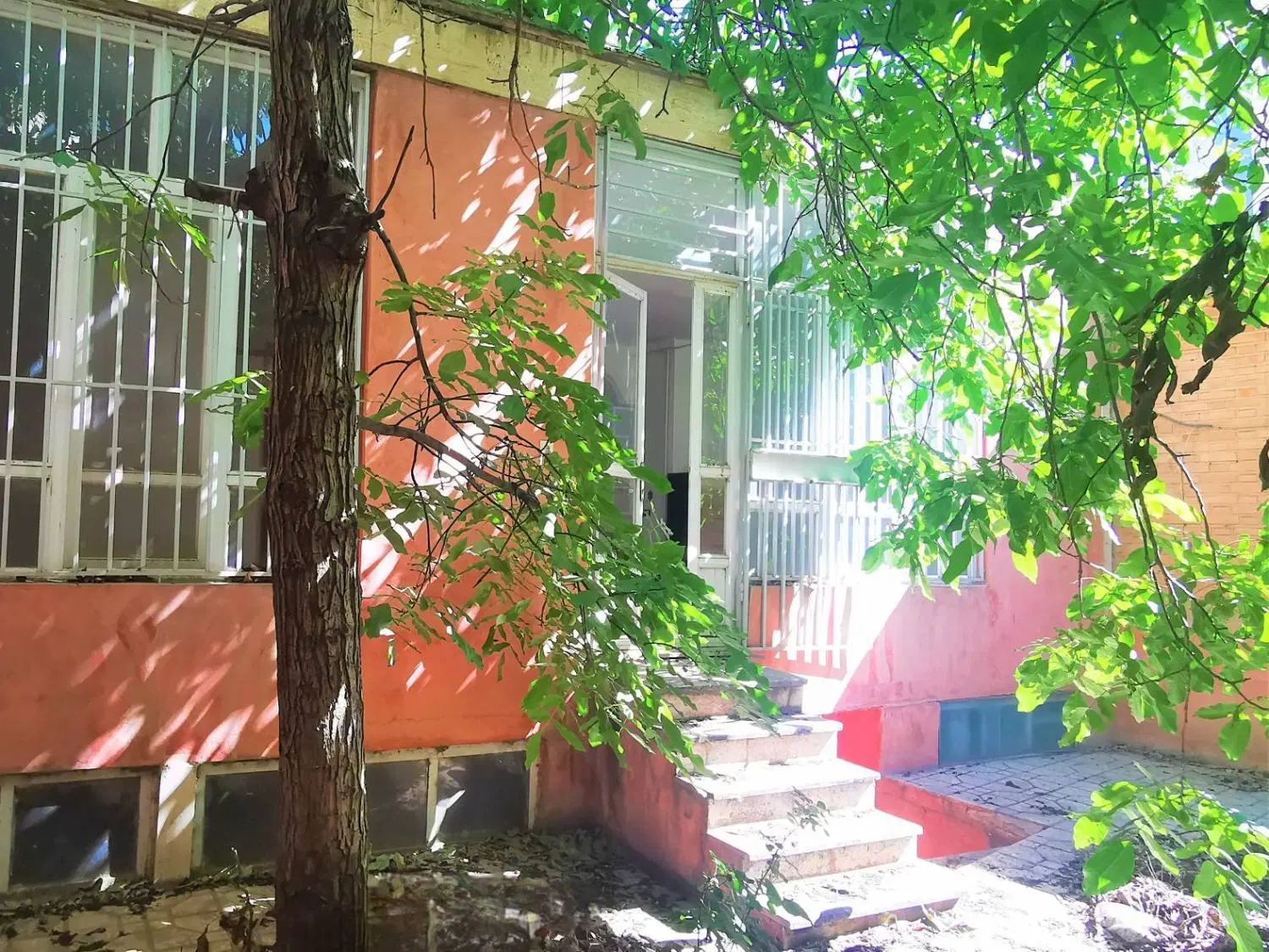 ملک مسکونی - تجاری  ، دروازه ارک