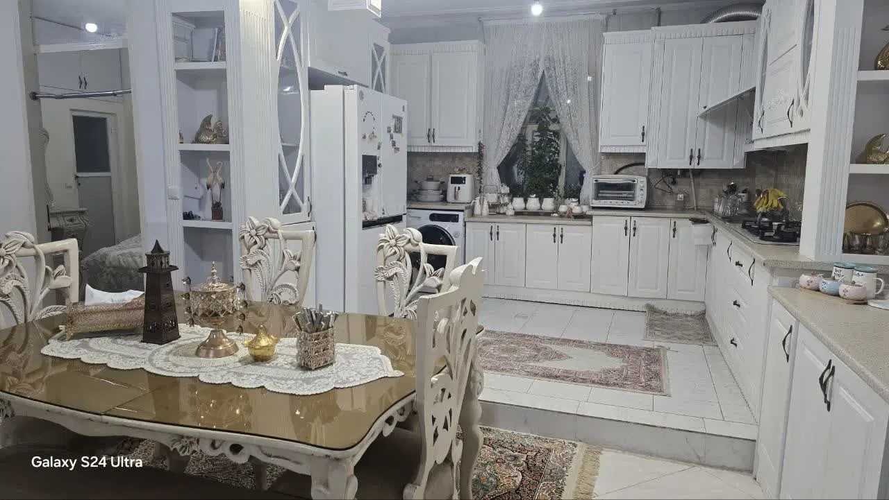 ویلایی ۳۰۰ متری مامونیه