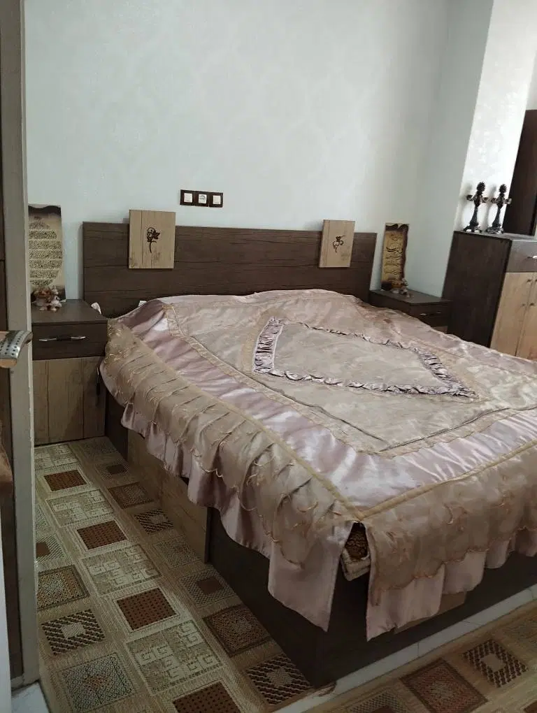 آپارتمان شهرک خاتم 149 متر سند تک برگ