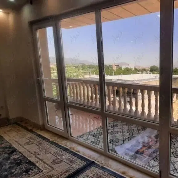 خونه نوساز ۲ طبقه روی پارکینگ