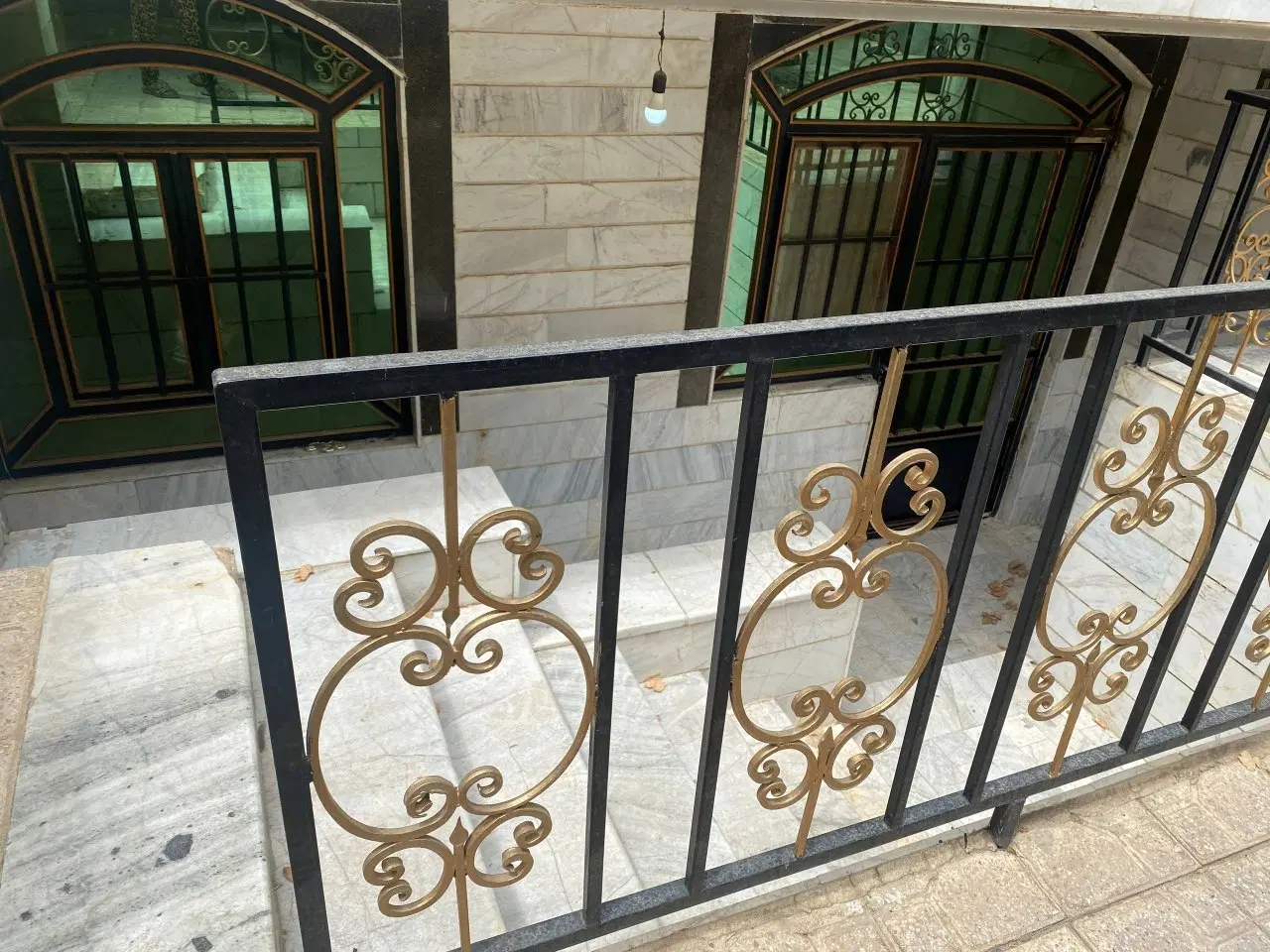 اجاره خانه ویلایی(طبقه زیر زمین)