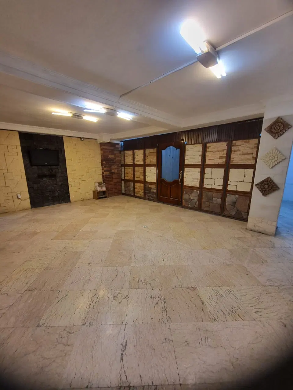 ۶۰متر زیرهمکف موقعیت اداری حکیم